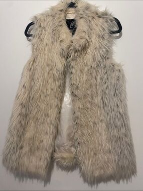 Rachel Zoe Cream Faux Fur Vest